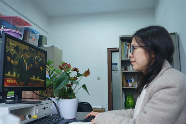 钟黎.jpg