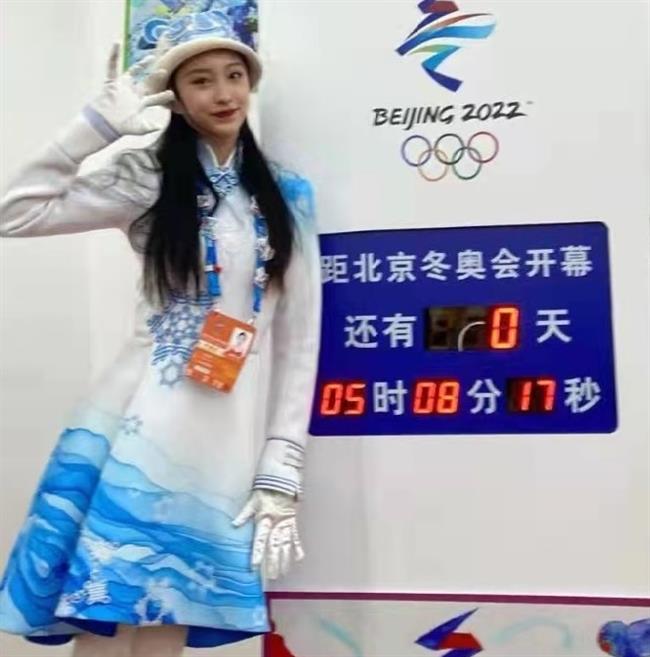 贺子淇.jpg