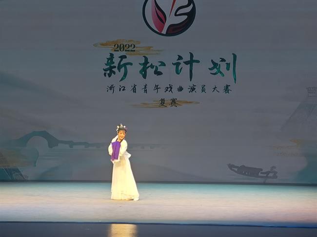 王梓睿《情探·行路》.jpg